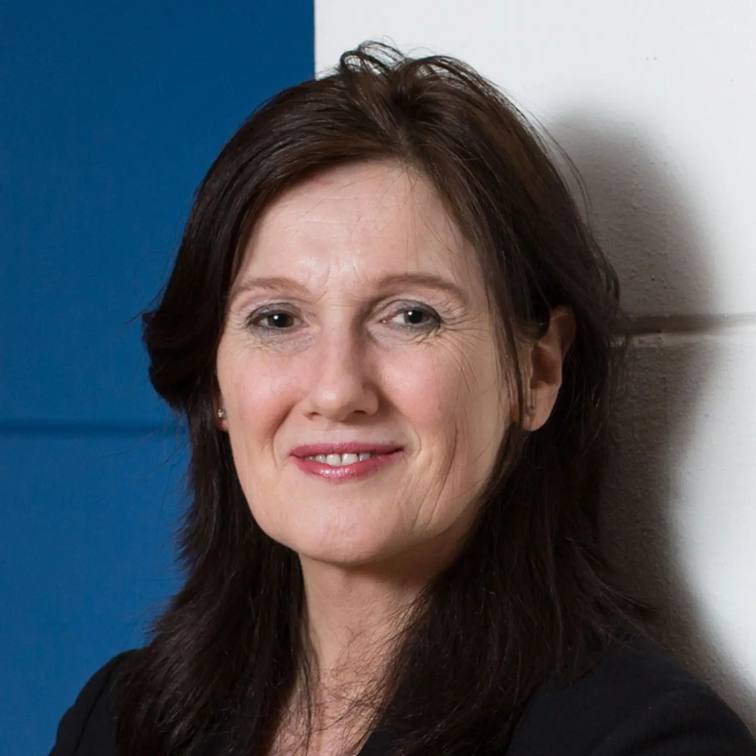 Dr. Lianne Hoogeveen